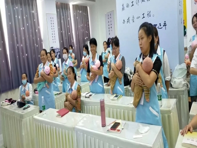 老月嫂為什么能全年接單？新手卻接不到單，可能就是因為這原因